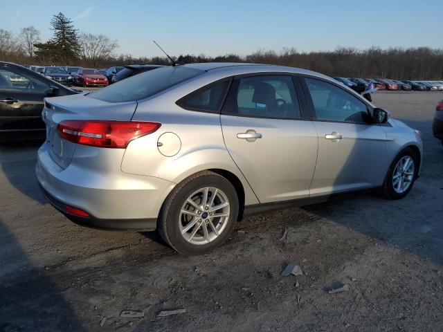 Image 3 of 2016 FORD FOCUS SE 2016 with VIN 1FADP3F28GL261088
