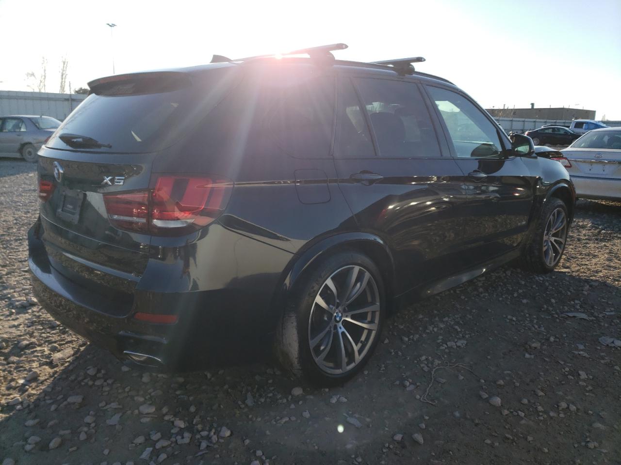 Obraz 3 z 2018 BMW X5 XDRIVE35I 2018 z VIN 5UXKR0C57J0Y02552