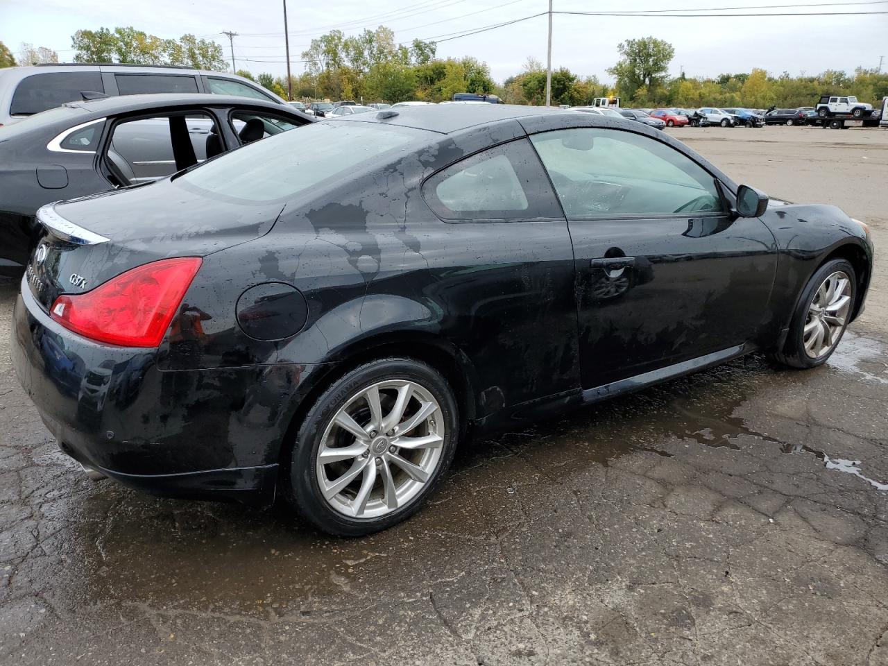 Obraz 3 z 2011 INFINITI G37  2011 z VIN JN1CV6EL5BM261420