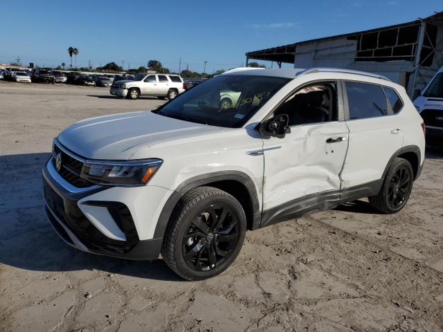 Image 1 of 2024 VOLKSWAGEN TAOS SE 2024 with VIN 3VVSX7B22RM002551