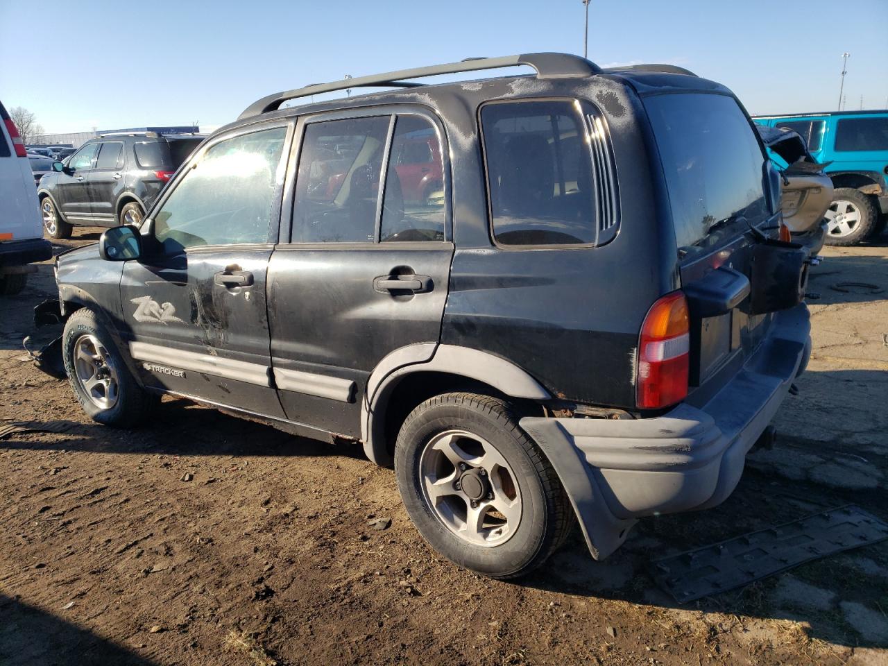 Image 2 of 2003 CHEVROLET TRACKER ZR2 2003 with VIN 2CNBJ734836919166