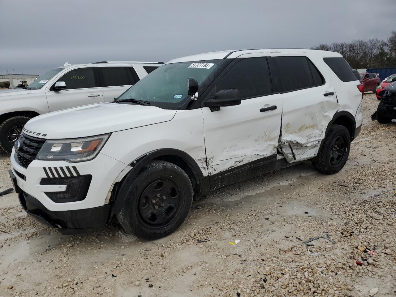 Image 1 of 2019 FORD EXPLORER POLICE INTERCEPTOR 2019 with VIN 1FM5K8AT6KGA62399
