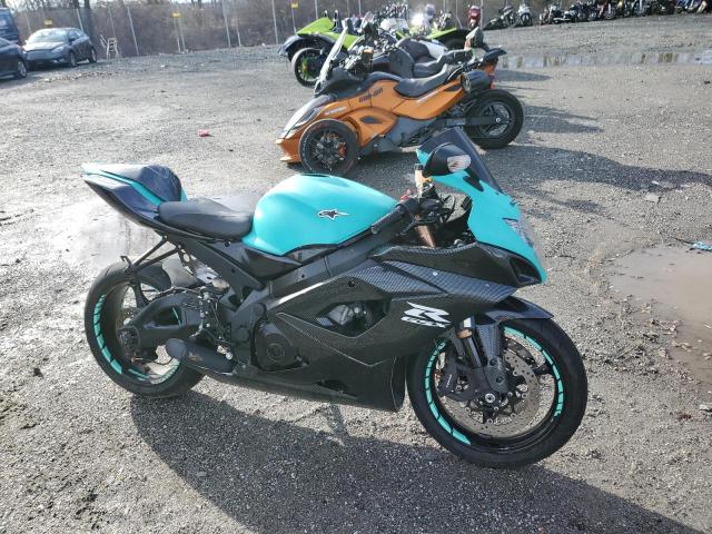 Image 1 of 2005 SUZUKI GSX-R1000  2005 with VIN JS1GT76A152104999