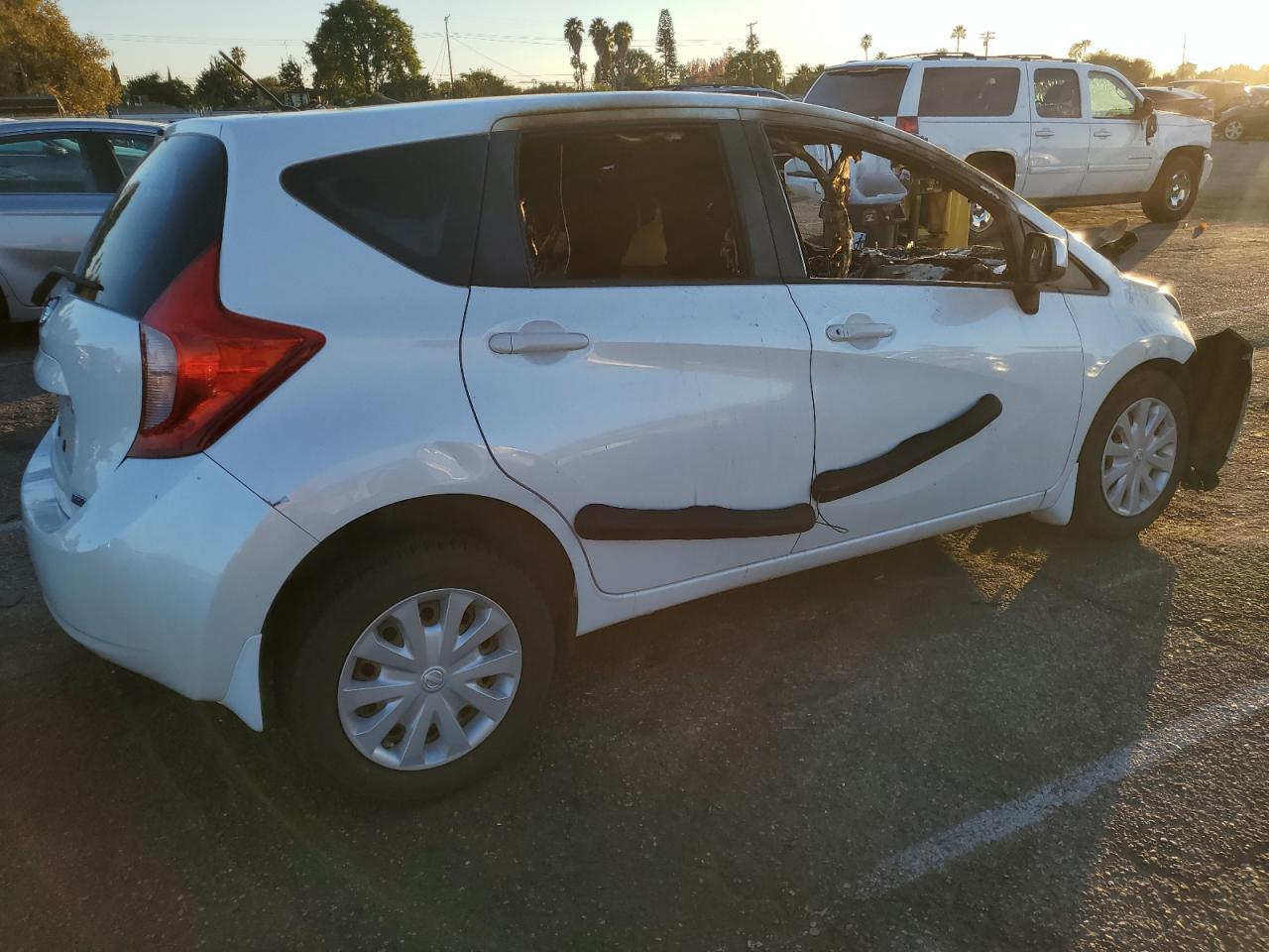 Изображение 3 2014 NISSAN VERSA NOTE S 2014 с VIN 3N1CE2CP4EL404161