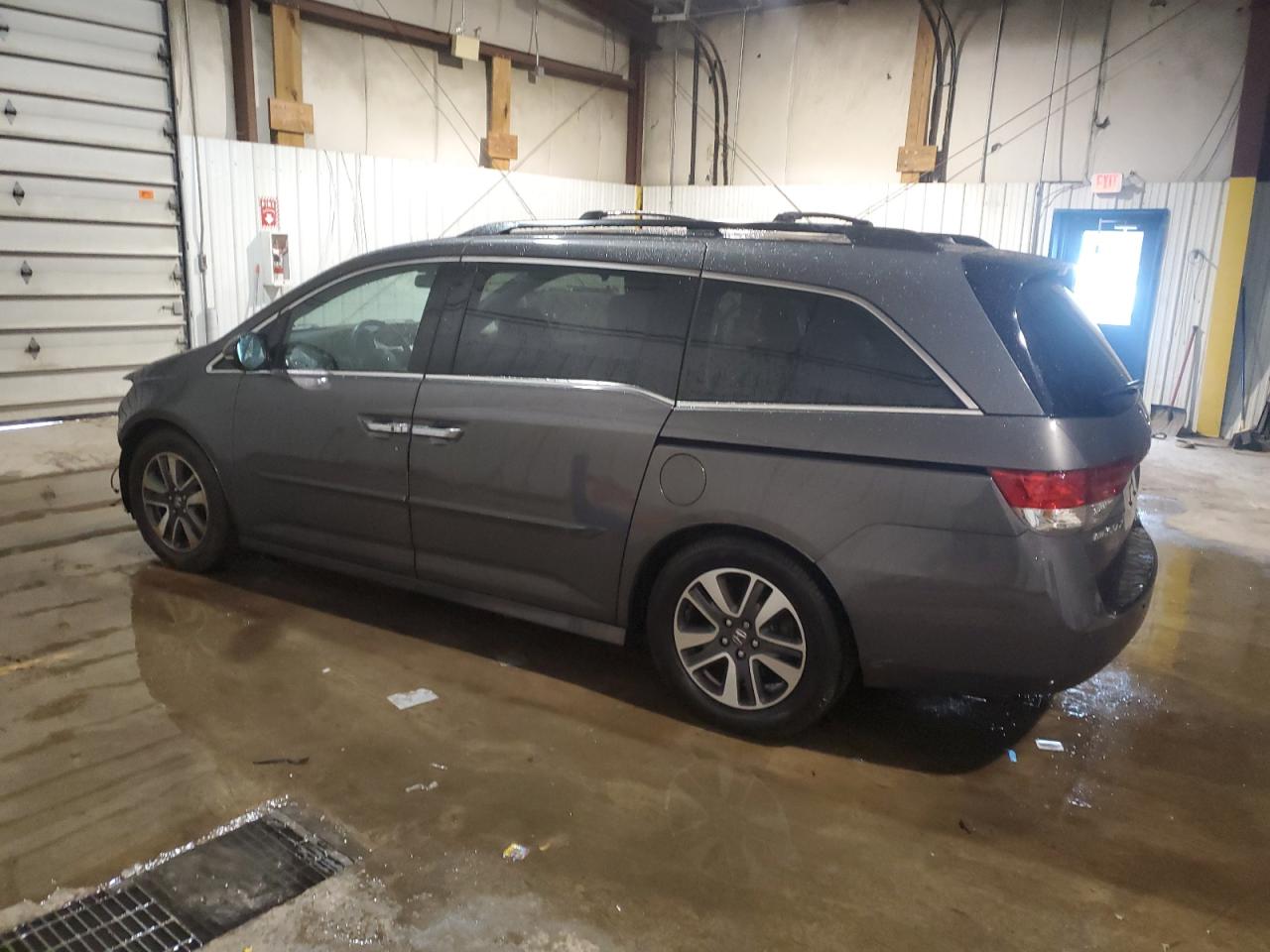 Image 2 of 2014 HONDA ODYSSEY TOURING 2014 with VIN 5FNRL5H95EB059634