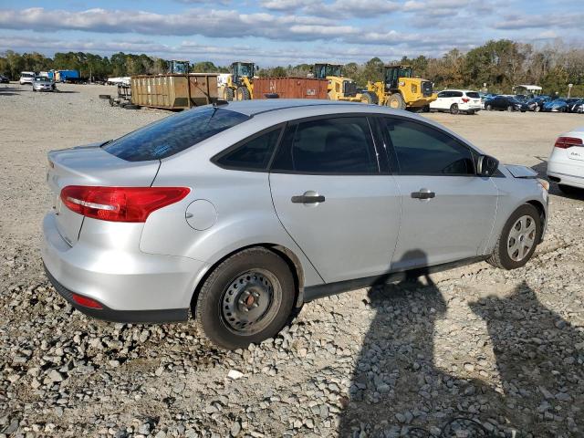 Image 3 of 2016 FORD FOCUS S 2016 with VIN 1FADP3E28GL371060