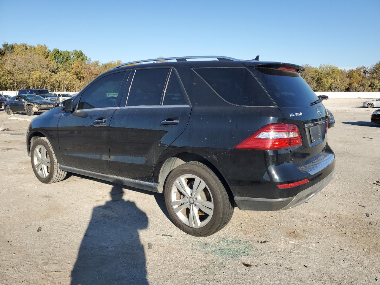 Image 2 of 2015 MERCEDES-BENZ ML 350 2015 with VIN 4JGDA5JB4FA612938