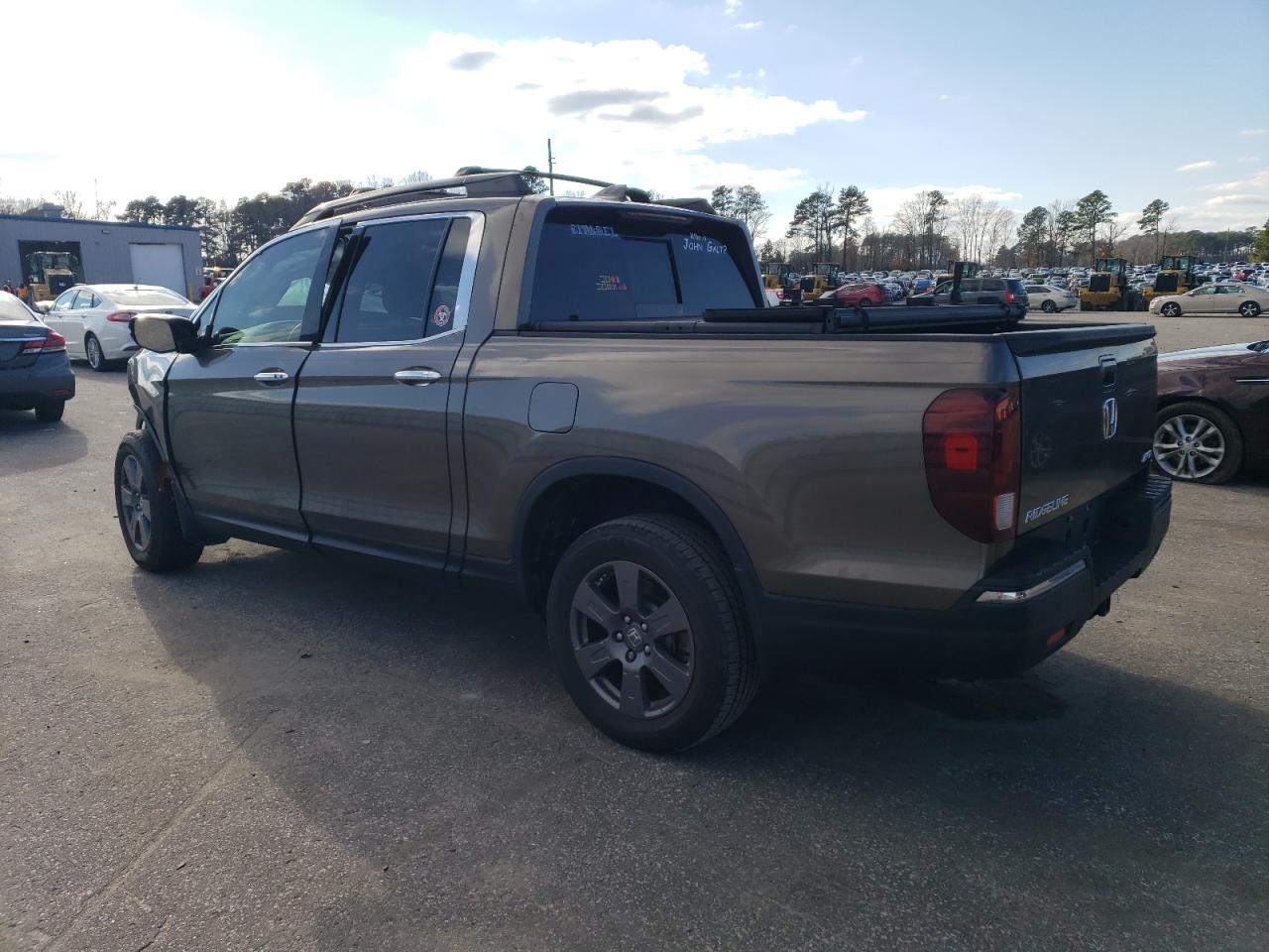 Изображение 2 2020 HONDA RIDGELINE RTL 2020 с VIN 5FPYK3F75LB010717