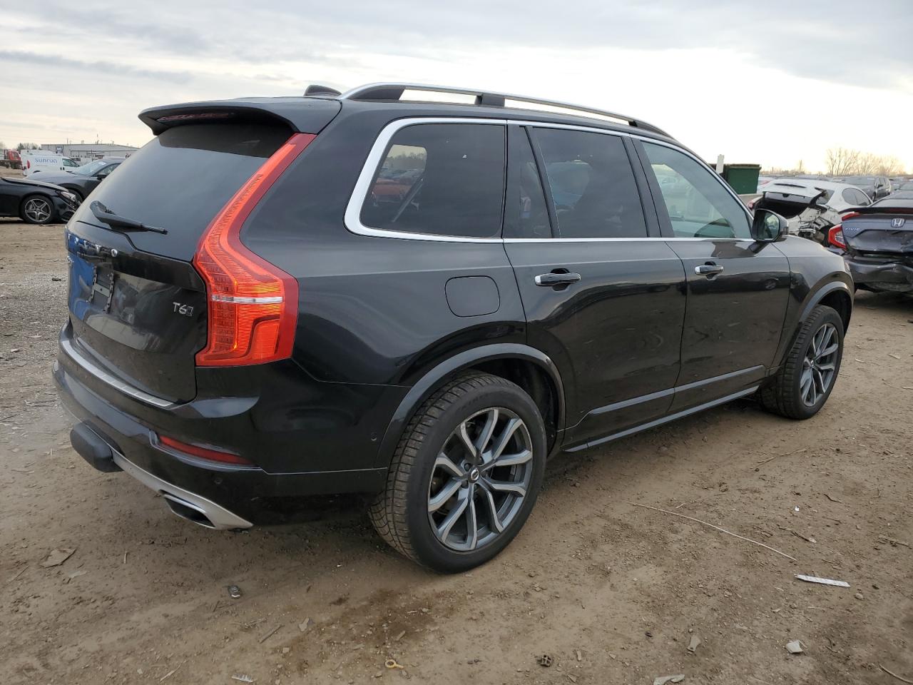 Image 3 of 2017 VOLVO XC90 T6 2017 with VIN YV4A22PK3H1149006