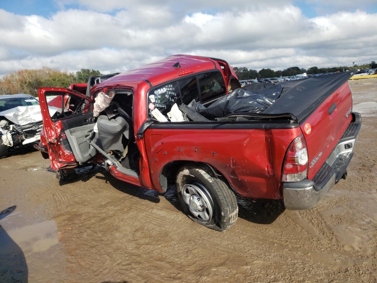 Image 2 of 2014 TOYOTA TACOMA DOUBLE CAB PRERUNNER 2014 with VIN 5TFJU4GN3EX055591