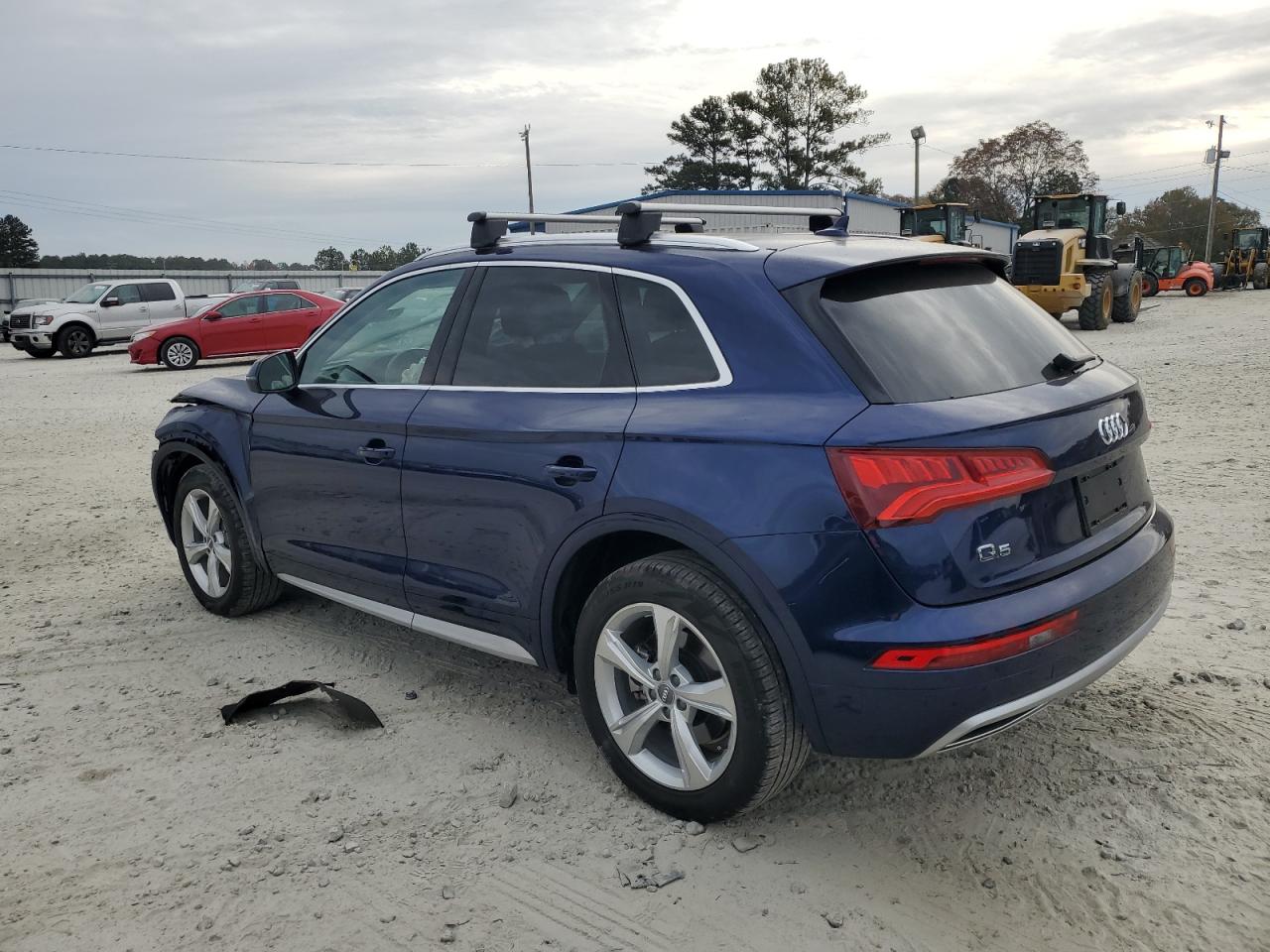 Obraz 2 z 2020 AUDI Q5 PREMIUM 2020 z VIN WA1ANAFY2L2049535