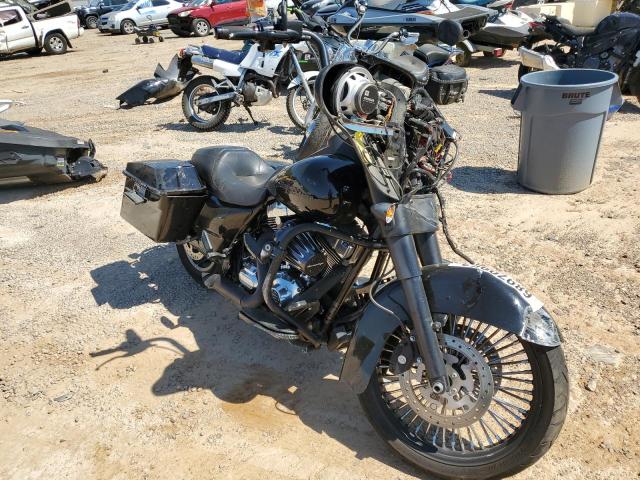 Image 1 of 2013 HARLEY-DAVIDSON FLHX STREET GLIDE 2013 with VIN 1HD1KBM14DB647202