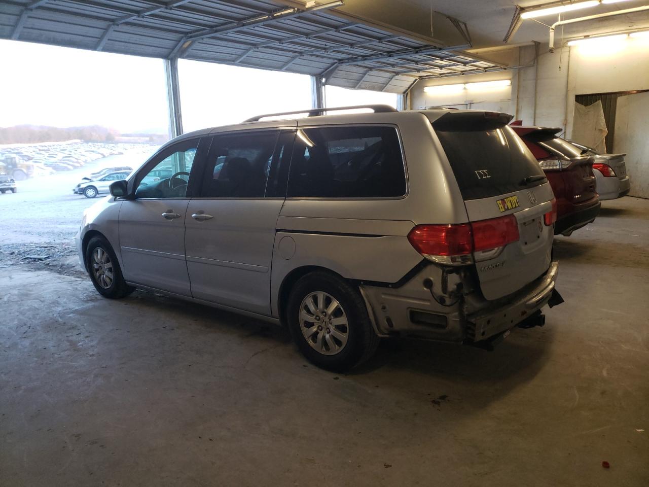 Image 2 of 2010 HONDA ODYSSEY EXL 2010 with VIN 5FNRL3H64AB009098