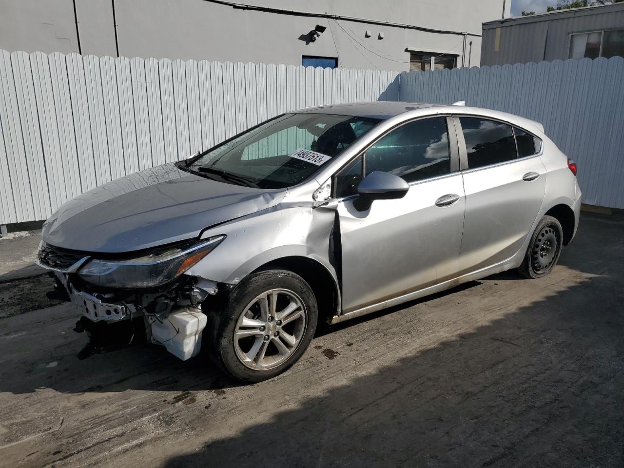 Obraz 1 z 2018 CHEVROLET CRUZE LT 2018 z VIN 3G1BE6SM2JS645474