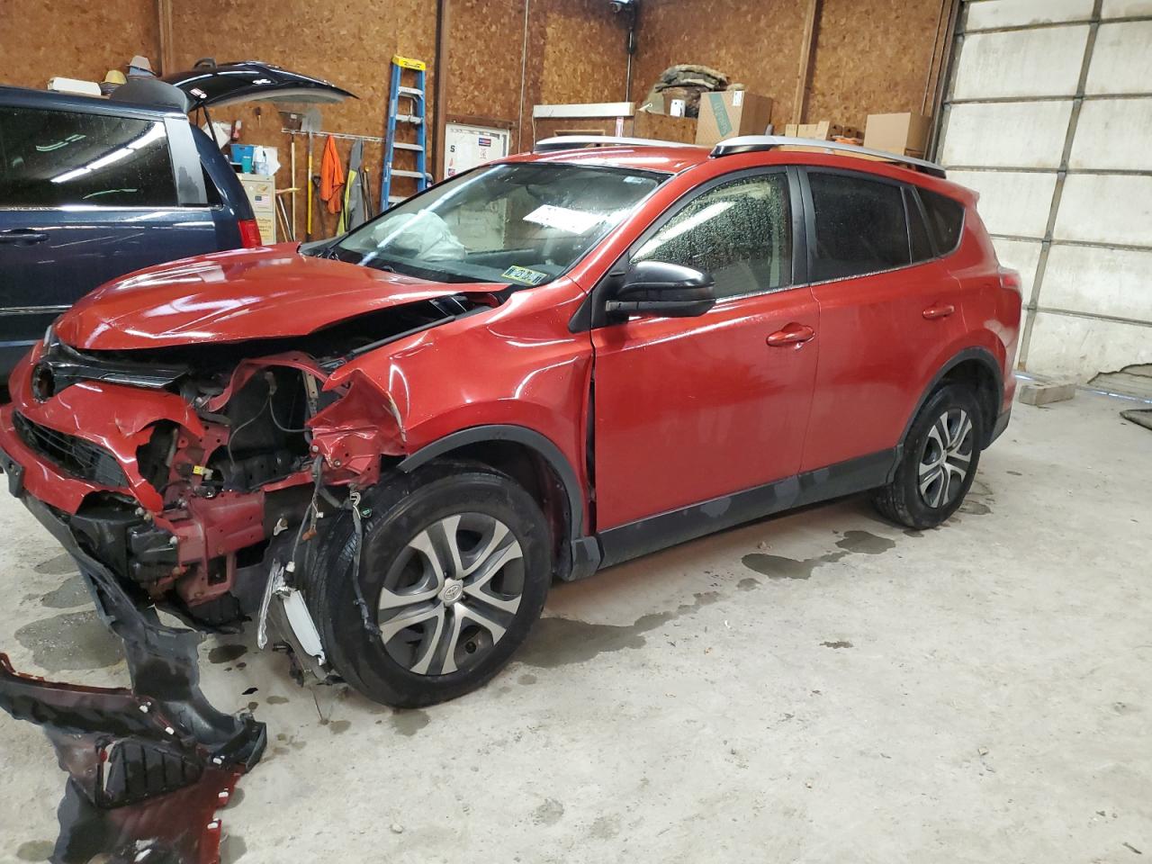 2016 TOYOTA RAV4 LE 2016 image