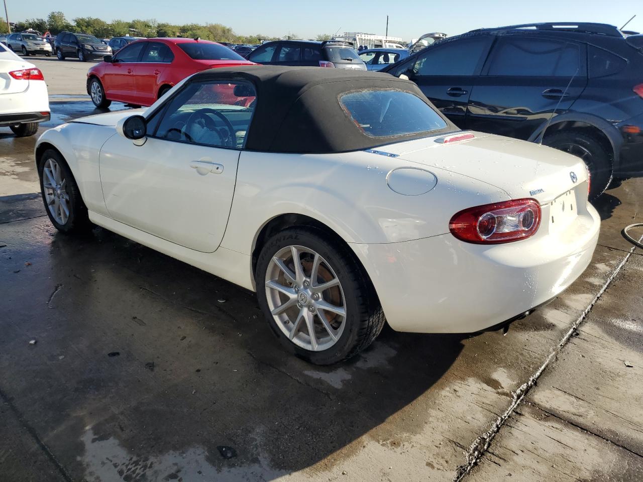 Obraz 2 z 2009 MAZDA MX-5 MIATA  2009 z VIN JM1NC25F190202266