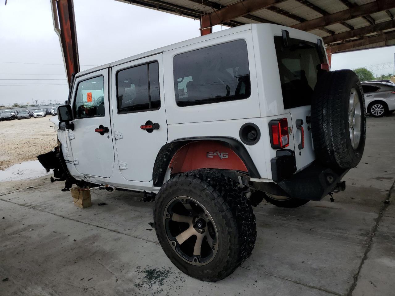 Obraz 2 z 2014 JEEP WRANGLER UNLIMITED SAHARA 2014 z VIN 1C4BJWEG5EL256591