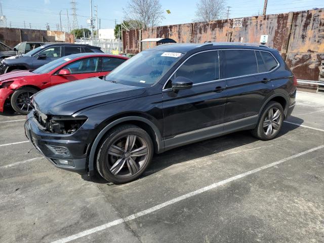 Image 1 of 2018 VOLKSWAGEN TIGUAN SEL PREMIUM 2018 with VIN 3VV5B7AX4JM003004