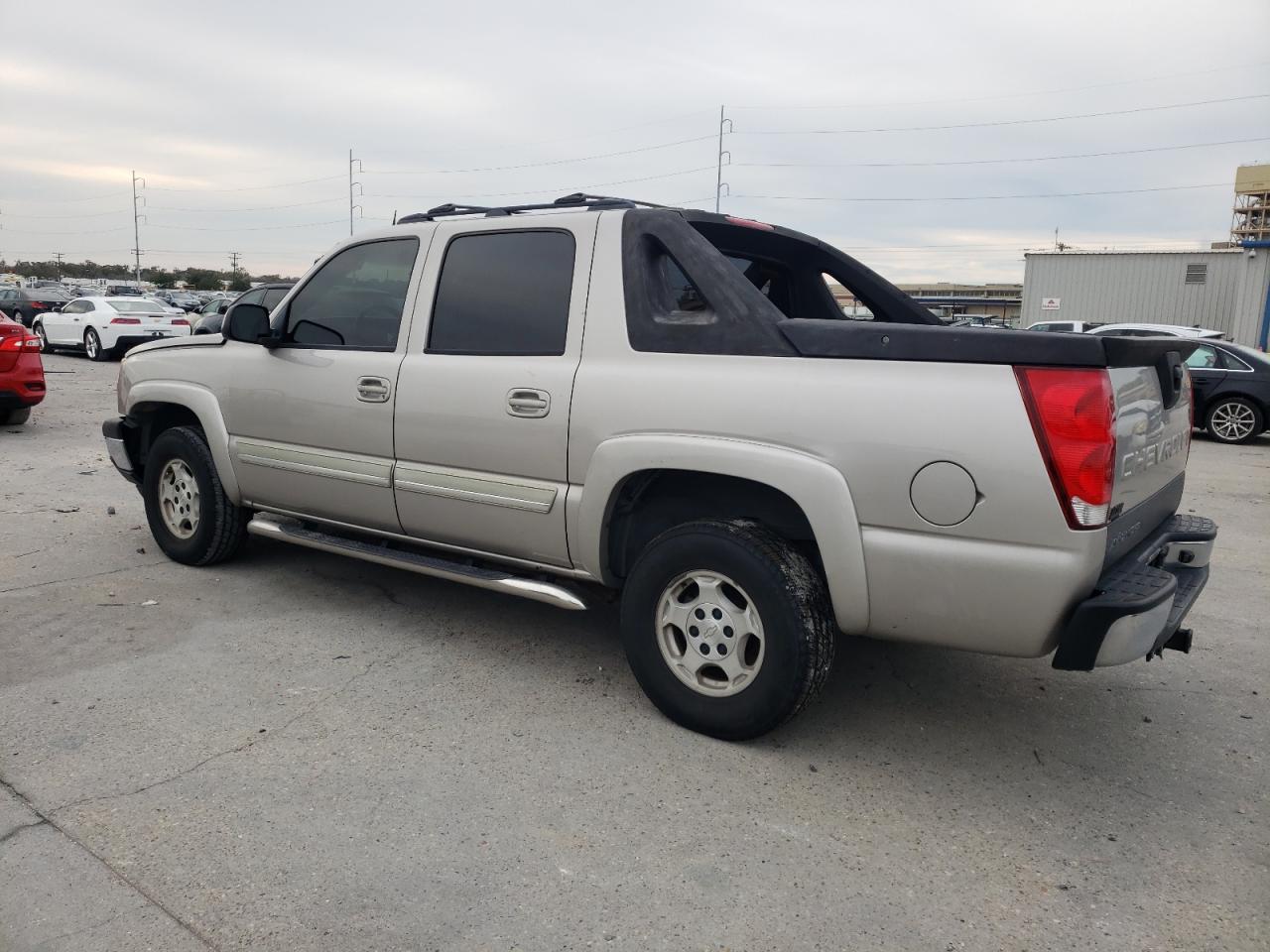 Obraz 2 z 2005 CHEVROLET AVALANCHE C1500 2005 z VIN 3GNEC12Z15G287129