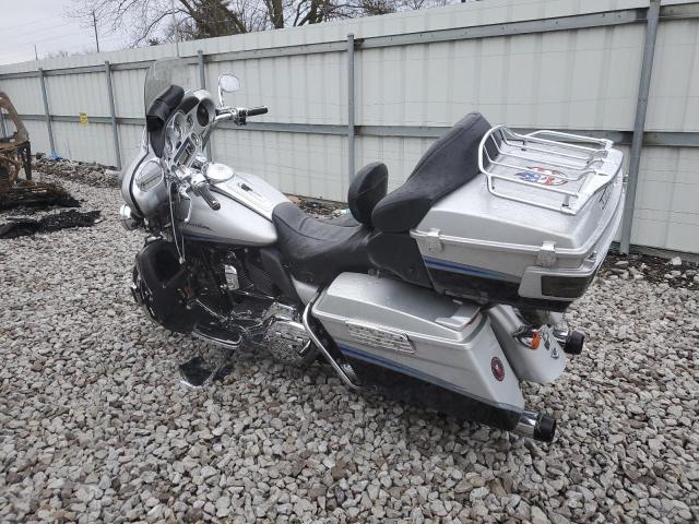 Obraz 2 z 2009 HARLEY-DAVIDSON FLHTCUSE4  2009 z VIN 1HD1PR8129Y955865
