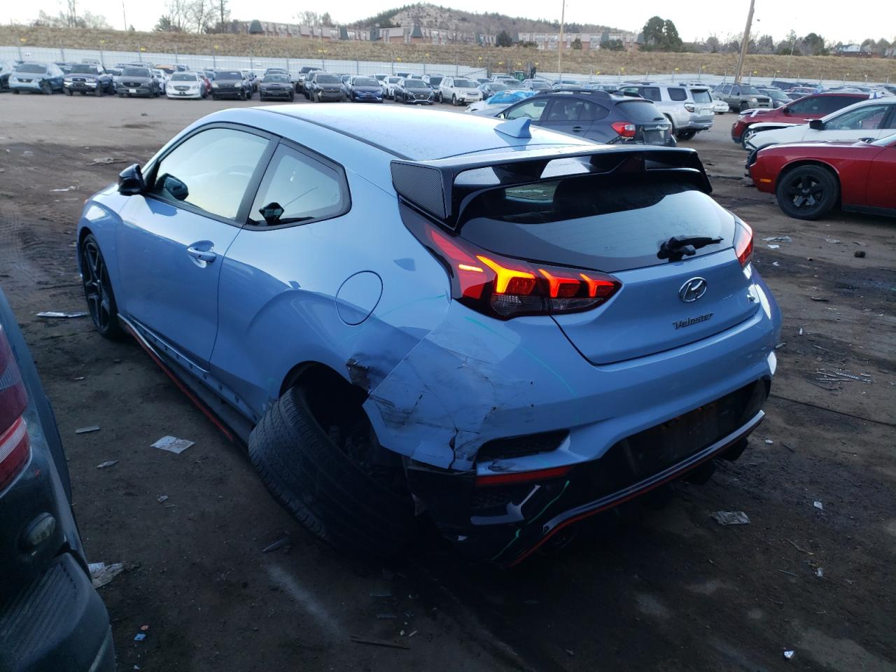 Изображение 2 2022 HYUNDAI VELOSTER N  2022 с VIN KMHT36AH6NU015500