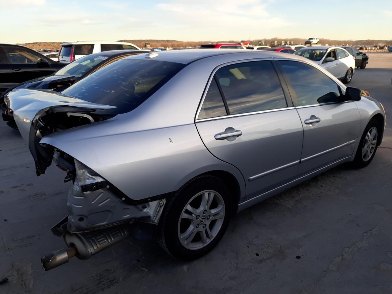 Obraz 3 z 2006 HONDA ACCORD EX 2006 z VIN 1HGCM56876A080610