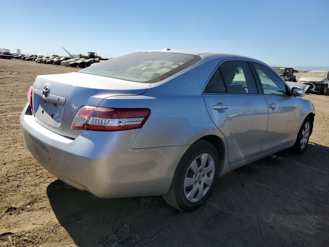 Изображение 3 2011 TOYOTA CAMRY BASE 2011 с VIN JTNBF3EK9B3010977