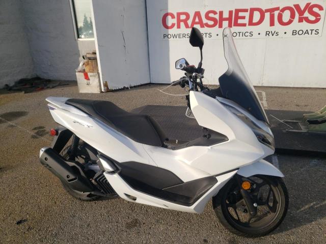 Изображение 1 2021 HONDA WW150  2021 с VIN RLHKF4708MY000050