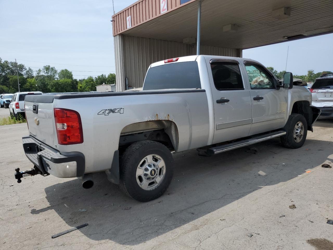 Image 3 of 2011 CHEVROLET SILVERADO K2500 HEAVY DUTY LT 2011 with VIN 1GC1KXC8XBF248054