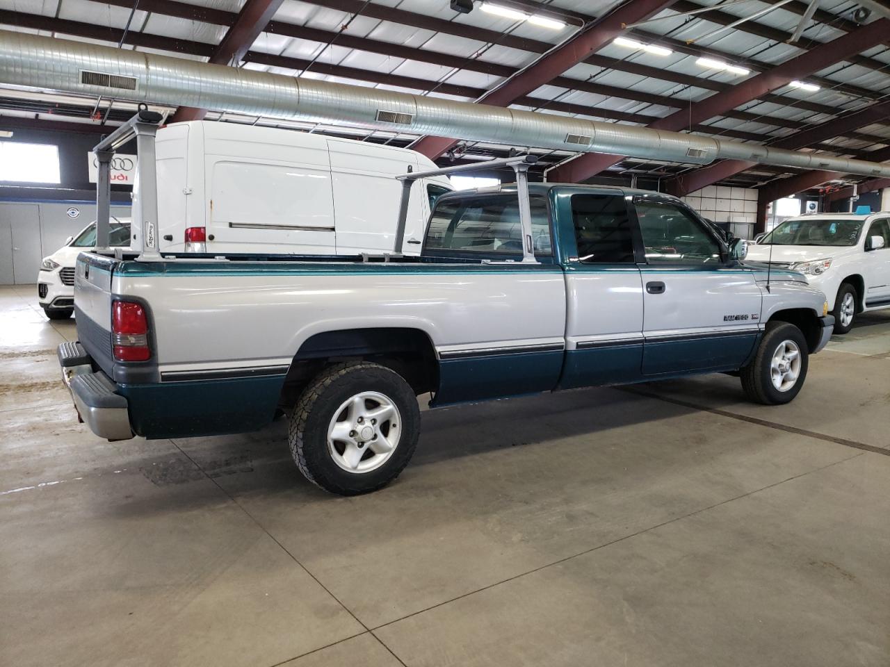 Obraz 3 z 1997 DODGE RAM 1500  1997 z VIN 3B7HC13Z2VM579118