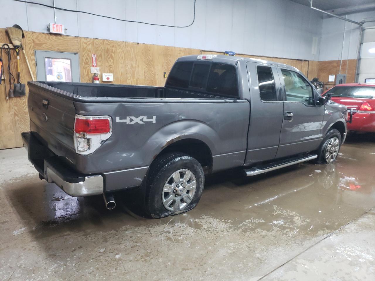 Image 3 of 2011 FORD F150 SUPER CAB 2011 with VIN 1FTFX1EF3BKD20753