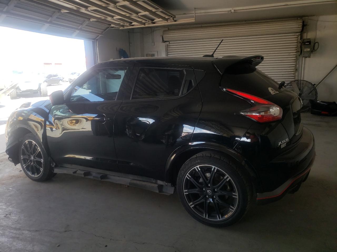 Obraz 2 z 2015 NISSAN JUKE S 2015 z VIN JN8AF5MR7FT510575