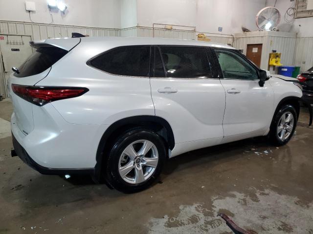 Image 3 of 2022 TOYOTA HIGHLANDER L 2022 with VIN 5TDBZRBH0NS590520
