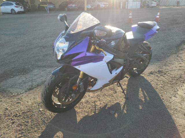 Image 2 of 2016 SUZUKI GSX-R750  2016 with VIN JS1GR7MA2G2100688