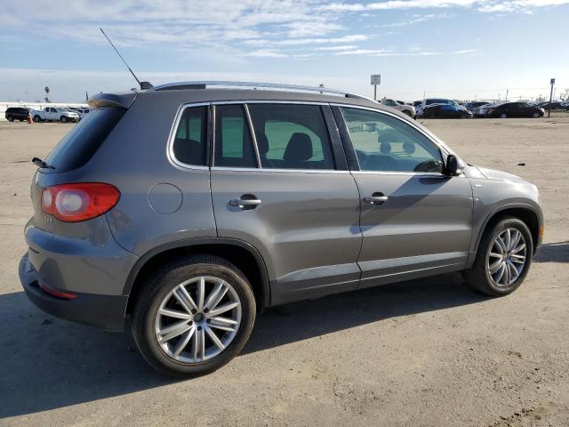 Изображение 3 2010 VOLKSWAGEN TIGUAN S 2010 с VIN WVGAV7AX3AW515725