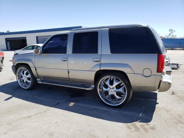Image 2 of 2000 CADILLAC ESCALADE 2000 with VIN 1GYEK13R6YR165889