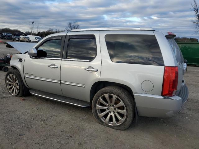 Изображение 2 2010 CADILLAC ESCALADE LUXURY 2010 с VIN 1GYUKBEF0AR137385