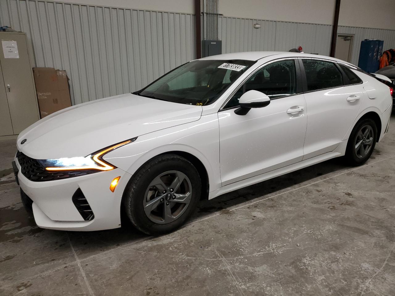 2021 KIA K5 LXS 2021 image