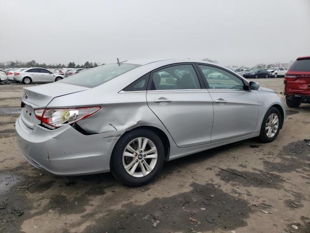 Image 3 of 2011 HYUNDAI SONATA GLS 2011 with VIN 5NPEB4AC6BH244449