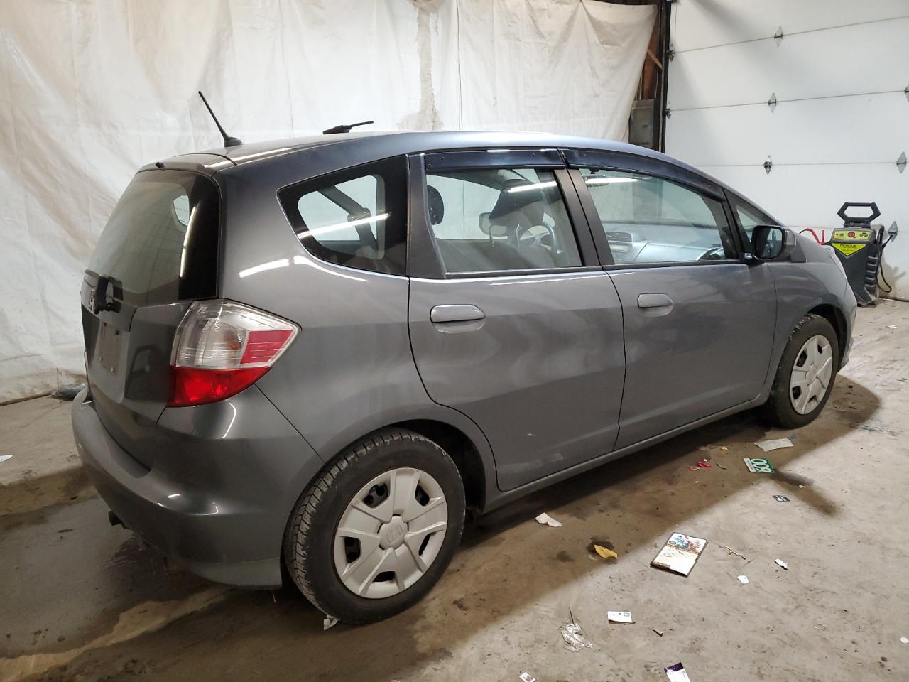 Image 3 of 2012 HONDA FIT  2012 with VIN JHMGE8H37CC036041