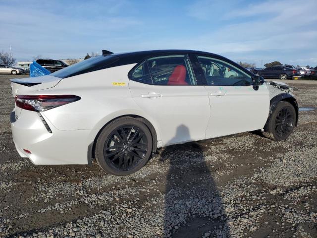 Obraz 3 z 2024 TOYOTA CAMRY XSE 2024 z VIN 4T1K31AK6RU072165