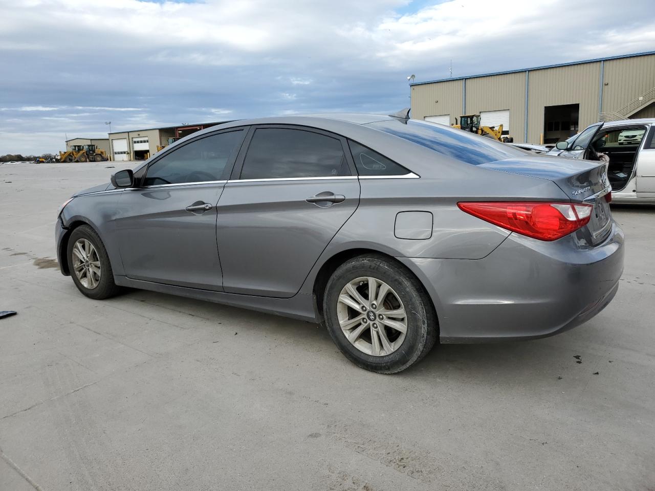 Изображение 2 2011 HYUNDAI SONATA GLS 2011 с VIN 5NPEB4AC1BH142413