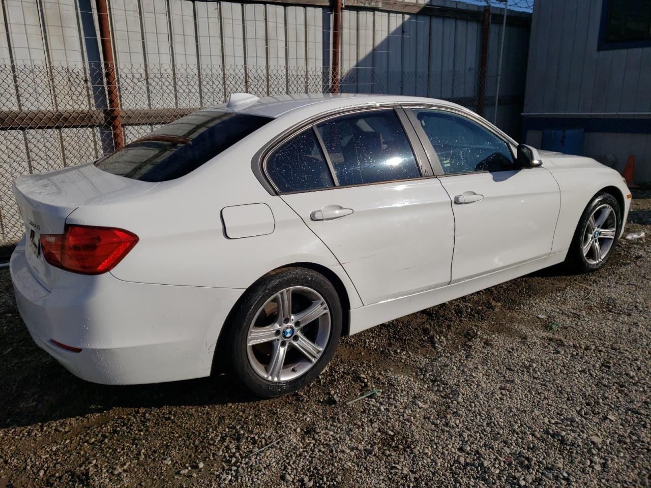 Image 3 of 2015 BMW 320 I 2015 with VIN WBA3B1G56FNT02268