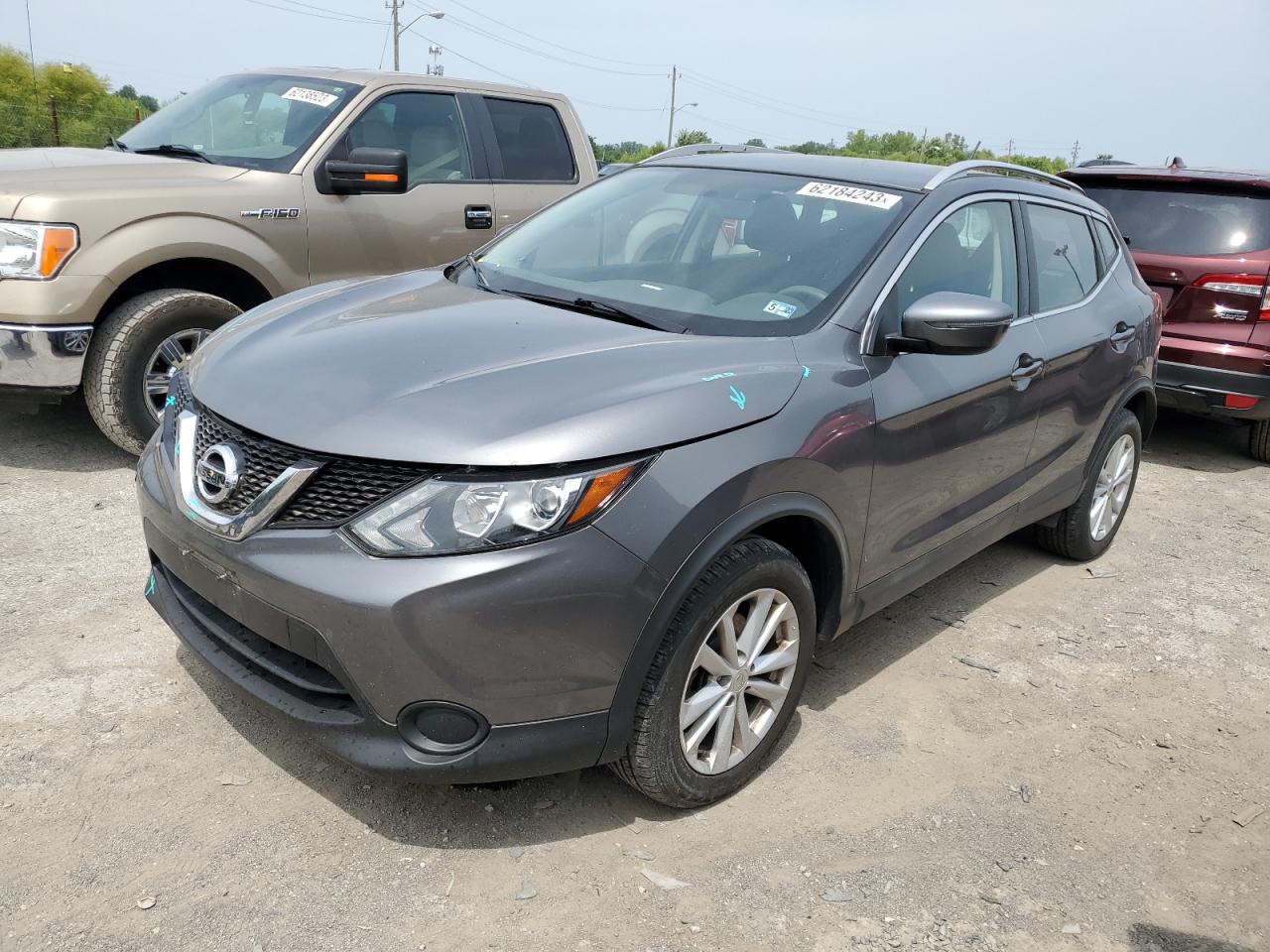 Obraz 1 z 2017 NISSAN ROGUE SPORT S 2017 z VIN JN1BJ1CRXHW142728