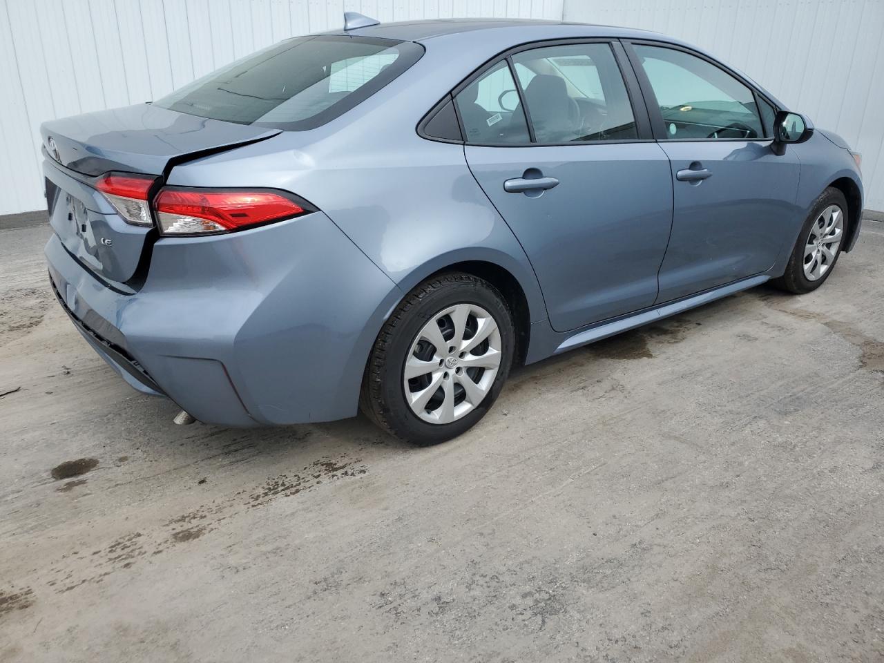 Obraz 3 z 2021 TOYOTA COROLLA LE 2021 z VIN 5YFEPMAE3MP232607