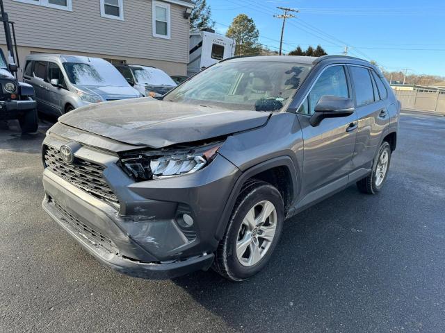 2021 TOYOTA RAV4 XLE 2021 image