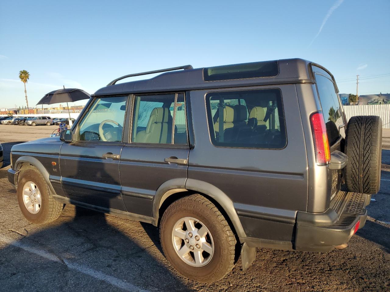 Obraz 2 z 2003 LAND ROVER DISCOVERY II SE 2003 z VIN SALTY16403A815814