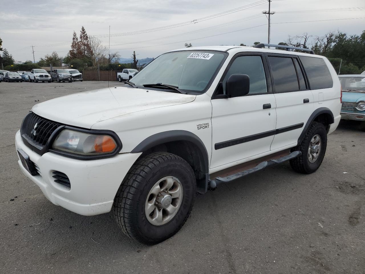 Obraz 1 z 2002 MITSUBISHI MONTERO SPORT ES 2002 z VIN JA4MT21H42J048049