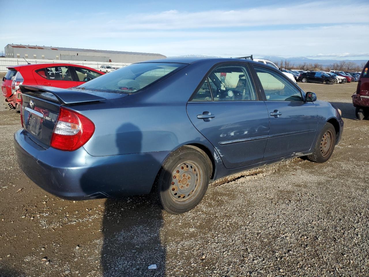 Изображение 3 2004 TOYOTA CAMRY LE 2004 с VIN JTDBE32K740286543