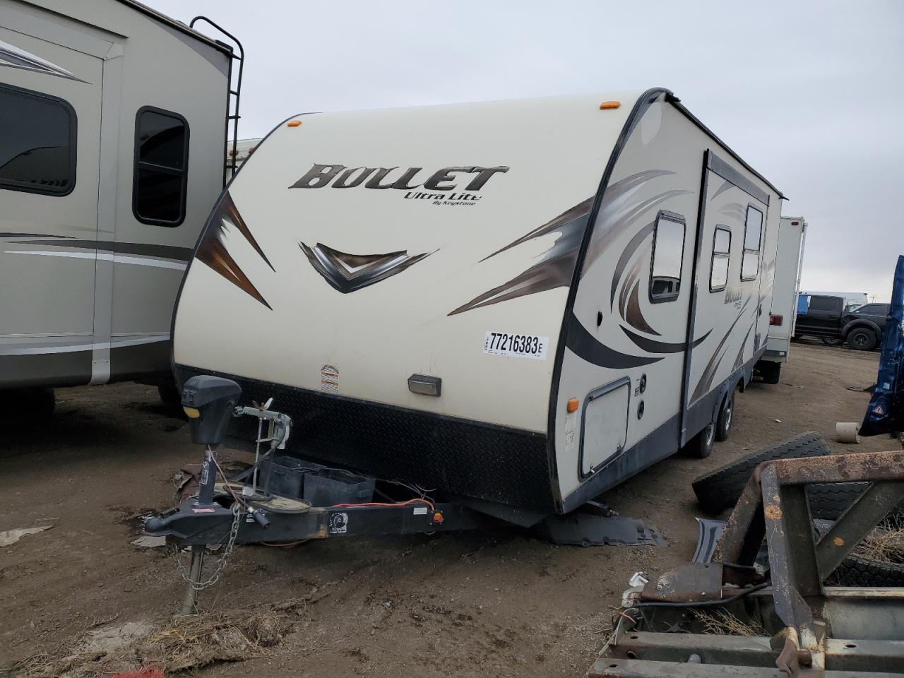 Изображение 2 2015 KEYSTONE BULLET 2015 с VIN 4YDT25228FD423541